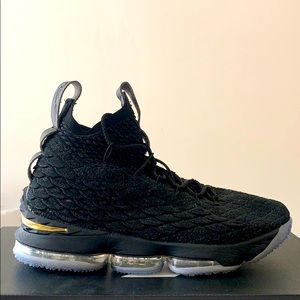 Lebron XV 👑 Basketball Shoes